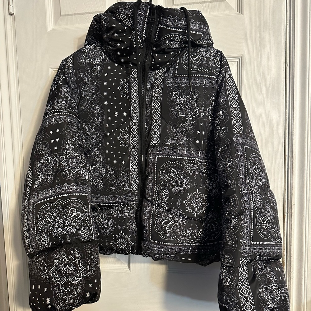 Black and White Paisley Puffer Jacket